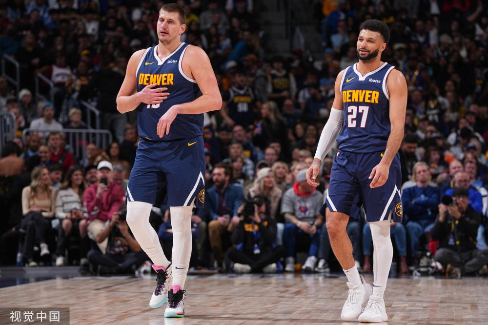 与此同时 与此同时