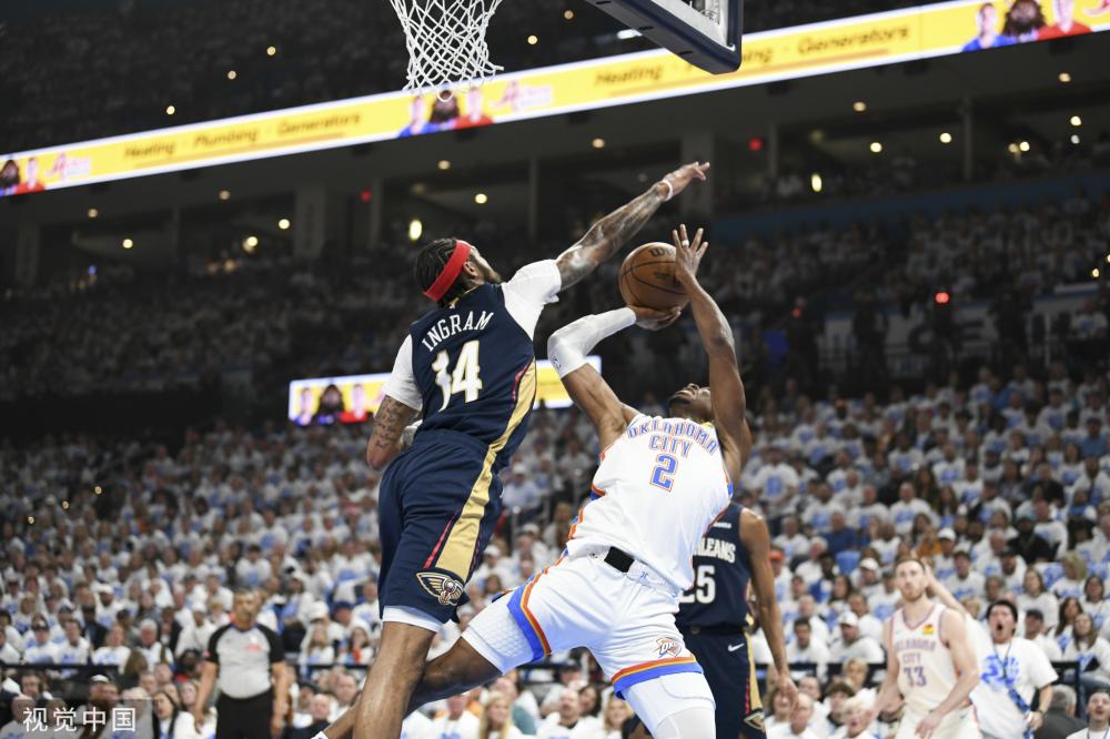 为赛场增添 为赛场增添